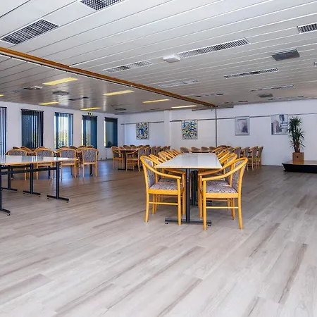Apartamento 6 Person On A In Glesborg
